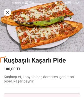 Kuşbaşılı Kaşarlı Pide görseli