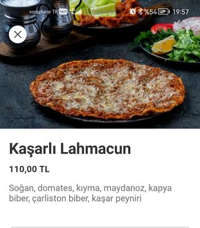 Kaşarlı Lahmacun görseli
