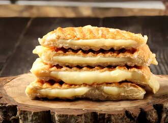 Kaşarlı Tost görseli