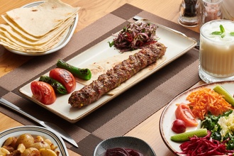 Açık Urfa Beyti Kebap görseli