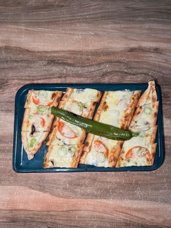 Special Özgenler Pide 2 görseli