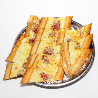 Sucuklu Kaşarlı Pide görseli