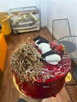 Frambuazlı & Çikolatalı Pasta (4 - 6 Kişilik) (No. 0) görseli