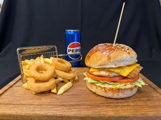 Crab Eco Chicken Burger Menü görseli