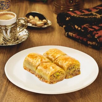 Fıstıklı Özel Baklava (250 Gr.) görseli
