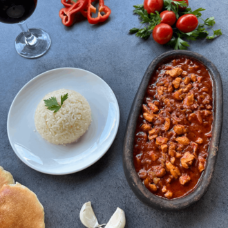 Kiremitte Tavuk Sote görseli