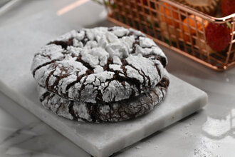 Chocolate Crinkle Cookies görseli