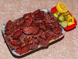 Az Yağlı Sucuk (Porsiyon) görseli
