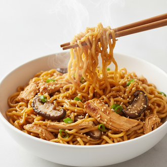 Tavuklu Noodle görseli