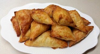 Gezen Kıymalı Muska Böreği görseli
