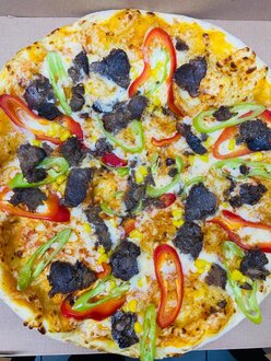 Kavurmalı Pizza. (Orta Boy) görseli