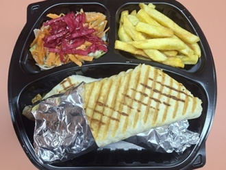 Kekik Soslu Tavuk Wrap görseli