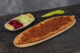Kuşbaşılı Pide görseli