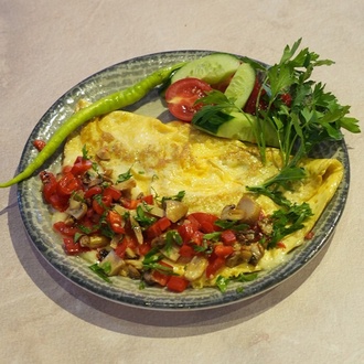 Sebzeli Omlet görseli