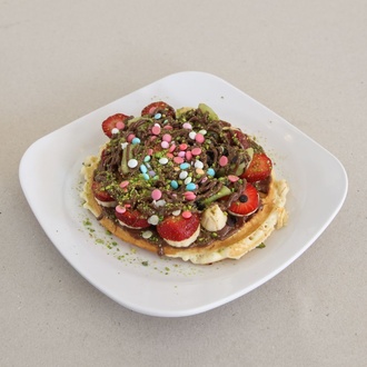 Beyaz Çikolatalı Waffle görseli