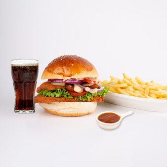 Double Burger Schnitzel Menü görseli