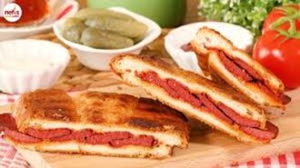 Sucuklu Tost görseli