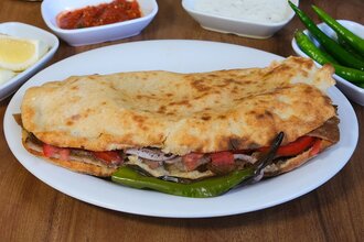 Gobit Ekmek Arası Et Döner görseli