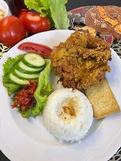 Ayam Geprek görseli