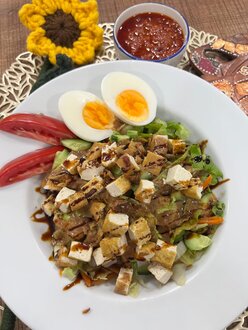 Gado Gado görseli