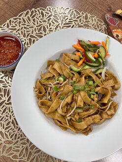 Kwetiau Vegetable Indonesian Rice Noodle görseli