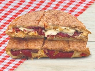 Pastırma Kaşarlı Tost görseli