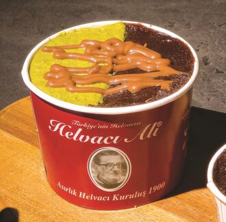 Dubai Soslu & Çikolatalı İrmik Helvası (Orta - 250 Gr.) görseli