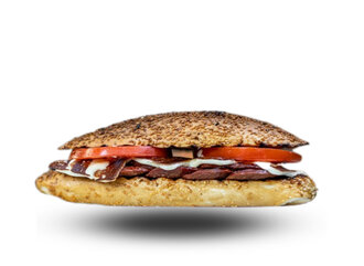 Sucuk Kaşarlı Kumru görseli