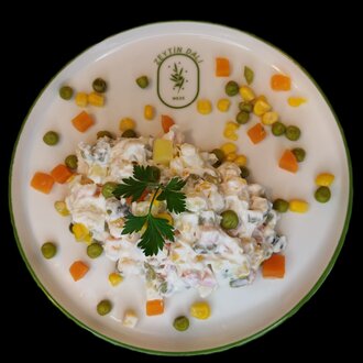 Rus Salatası görseli