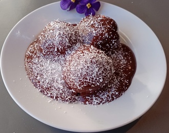 Hindistan Cevizli Profiterol (1 Kg.) 14 Top görseli