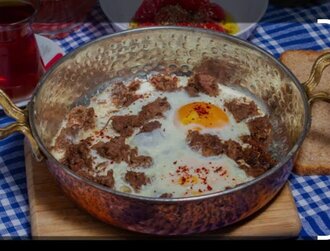 Kavurmalı Yumurta görseli