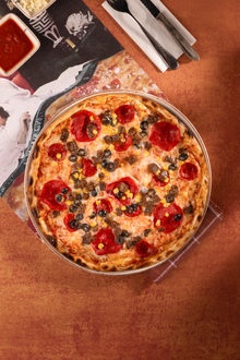 Şarküteri Pizza (Büyük Boy) görseli