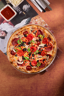 Karışık Pizza (Büyük Boy) görseli