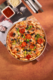 Vegan Pizza (Büyük Boy) görseli