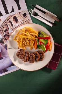 Izgara Köfte görseli