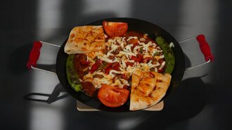 Kaşarlı Et Kavurma görseli