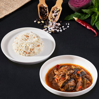 Etli Patlıcan Güveç Ve Tereyağlı Pirinç Pilavı görseli