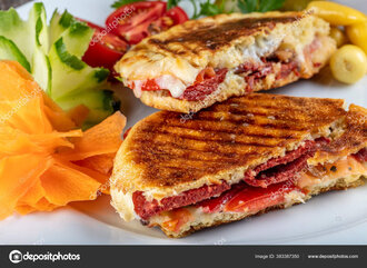 Bazlama Tost görseli