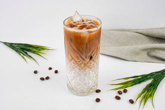 Iced Latte (14 Oz) görseli