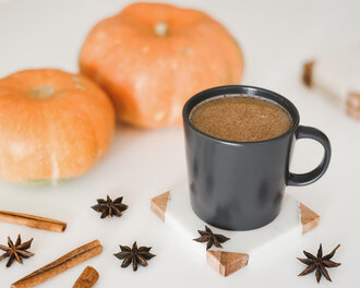 Pumpkin Spice Sıcak Çikolata görseli