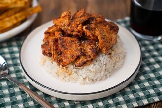 Pilav Üstü Izgara Tavuk Bonfile görseli