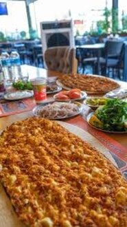 Urfa Lahmacun görseli