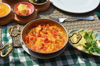 Kavurmalı Menemen görseli