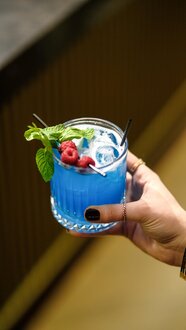 Blue Hawaii Mocktail görseli
