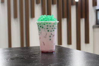 Dragonia & Milk Bubble Tea görseli