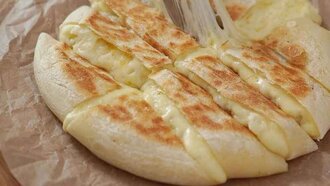 Kaşarlı Bazlama Tost görseli