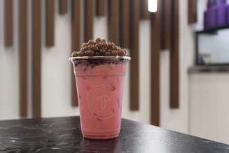 Strawberry Vanilya Milk Bubble Tea görseli