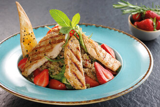 Kinoa Tavuklu Salata/ Quinoa Chicken Salad görseli