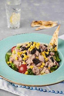 Ton Balıklı Salata / Salad With Tuna görseli