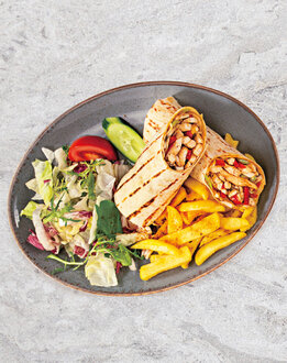 Tavuklu Dürüm / Chicken Wrap görseli